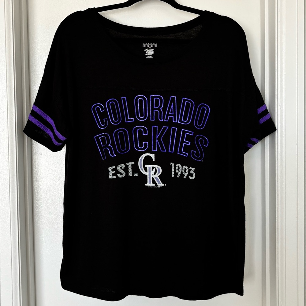 MLB • Colorado Rockies T-Shirt - Women’s Size Large